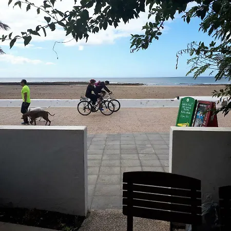別荘 El Bungalow De La Playa *